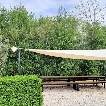 Slnava Linea 피에슈타니