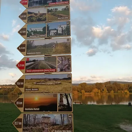 Slnava Linea 피에슈타니